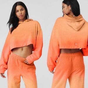 ALO Set - Orange Ombre Summer
Sunset Sweatshirt and Sweatpants